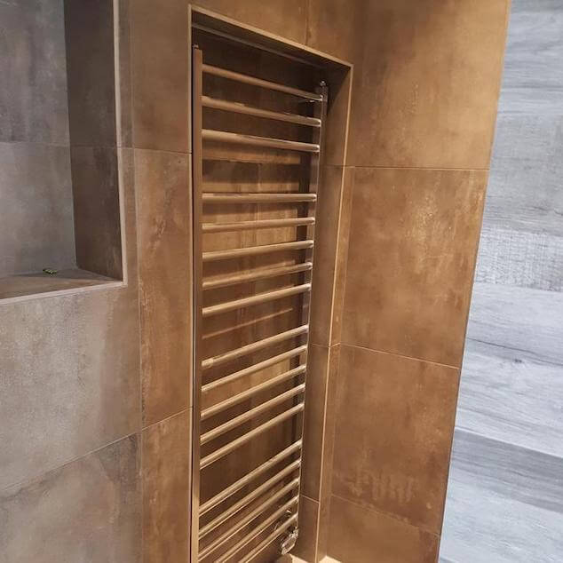 Bathroom towel radiator
